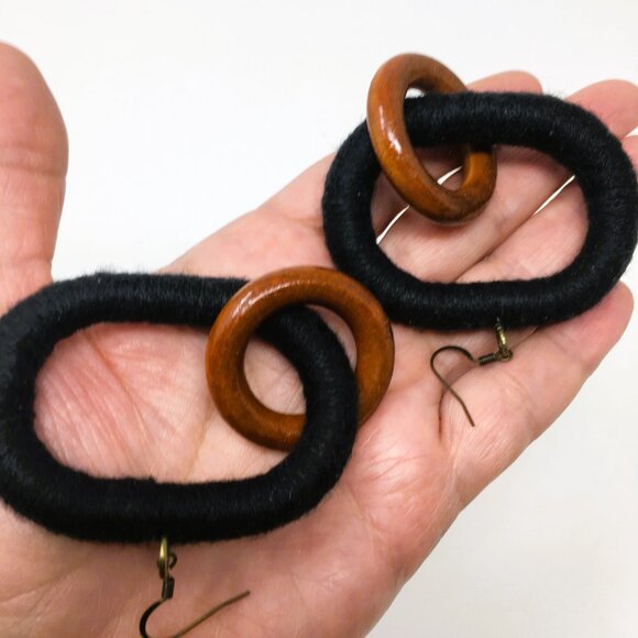 Handmade Oval Black Acrylic Wrapped Chunky Wood Dangle Chain Earrings - Picture 5 of 13